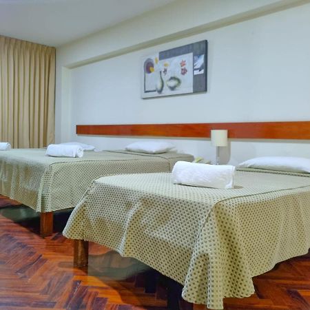 Hostal Solari Trujillo Buitenkant foto